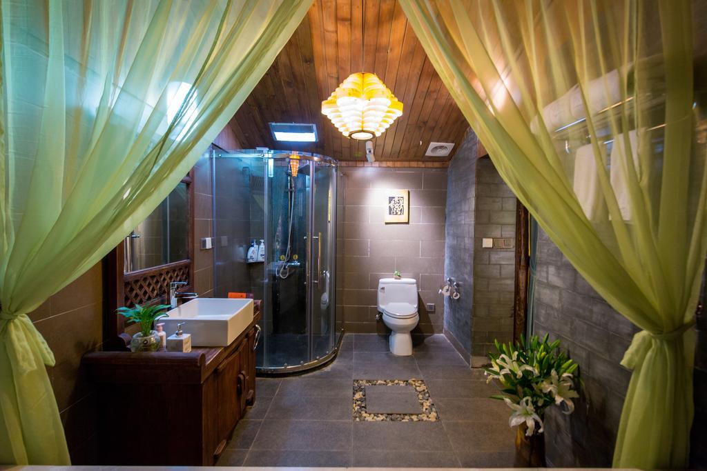 Lijiang Yuntian Palace Hotel Экстерьер фото