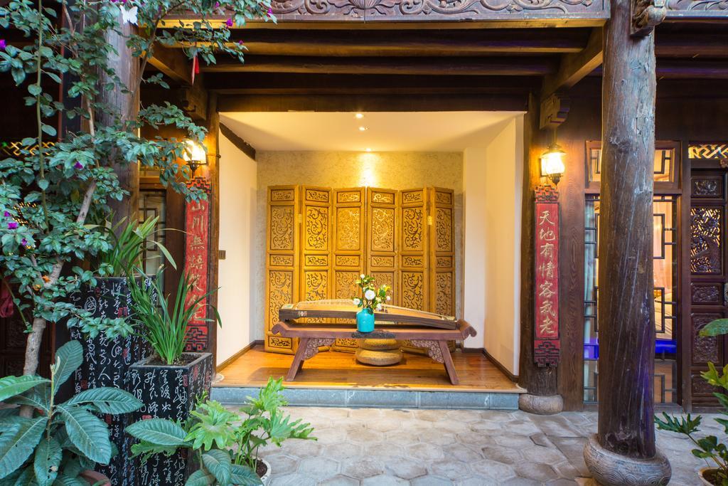 Lijiang Yuntian Palace Hotel Экстерьер фото