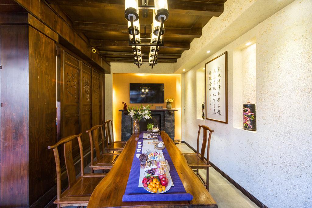 Lijiang Yuntian Palace Hotel Экстерьер фото