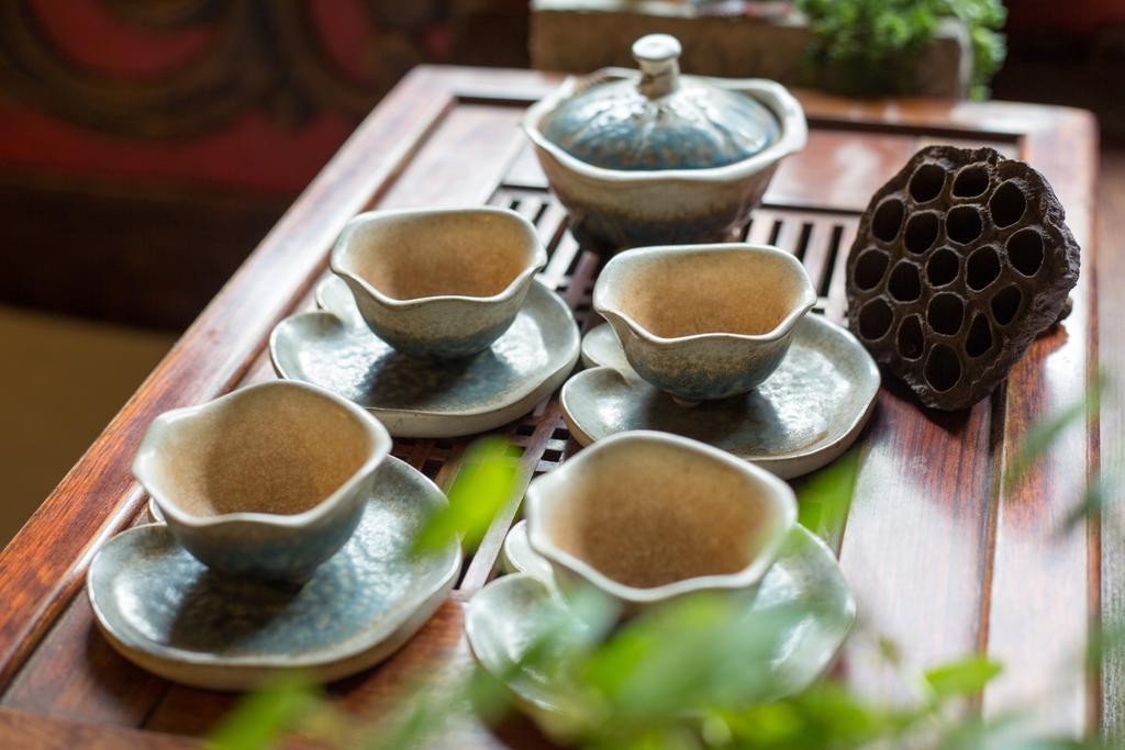 Lijiang Yuntian Palace Hotel Экстерьер фото
