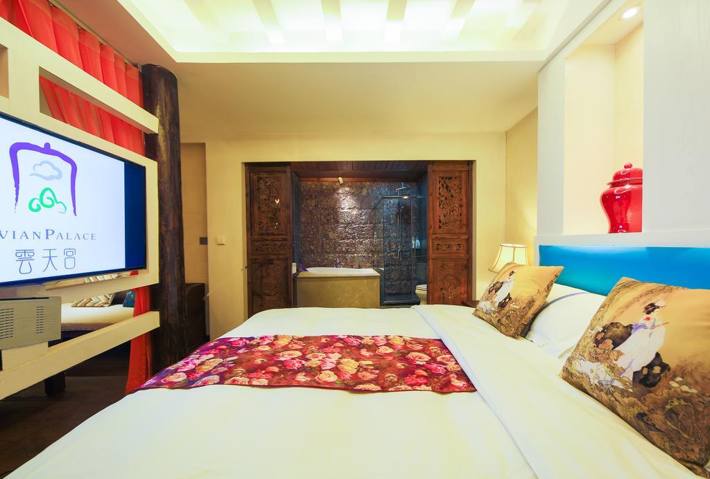 Lijiang Yuntian Palace Hotel Экстерьер фото